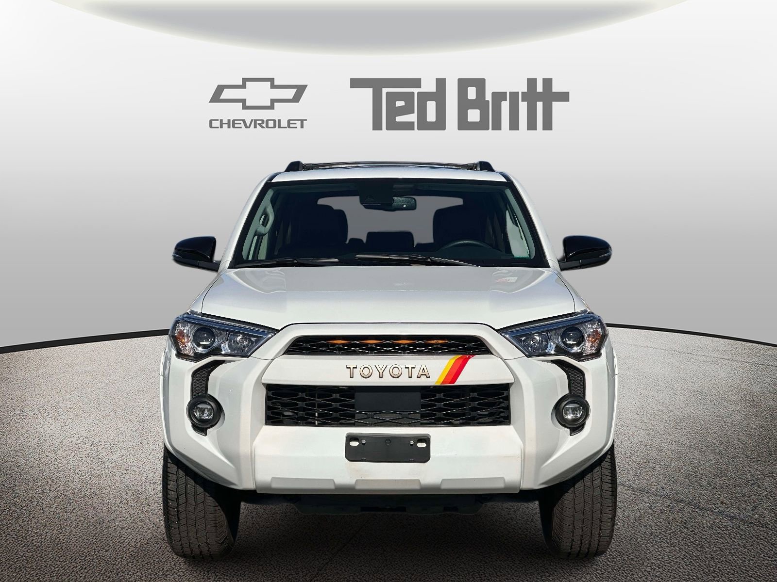 Used 2023 Toyota 4Runner 40th Anniversary SE image 2