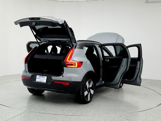 Certified 2024 Volvo XC40 Recharge Ultimate w/ Protection Package Premier image 11