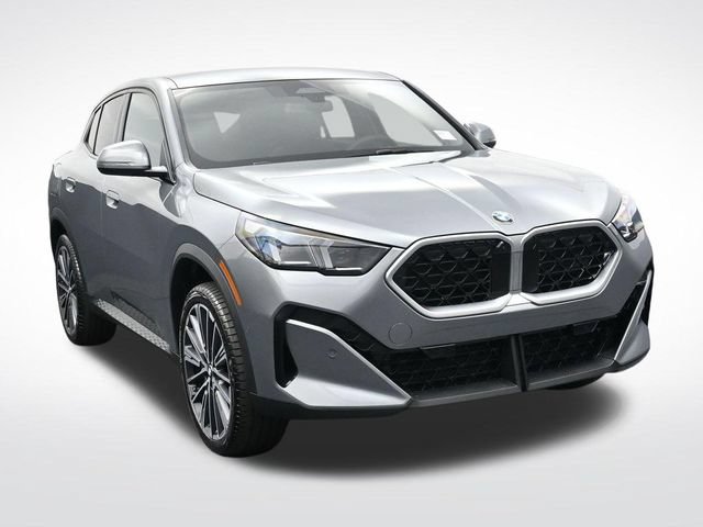 New 2026 BMW X2 xDrive28i w/ Technology Package AWD/4WD image 11