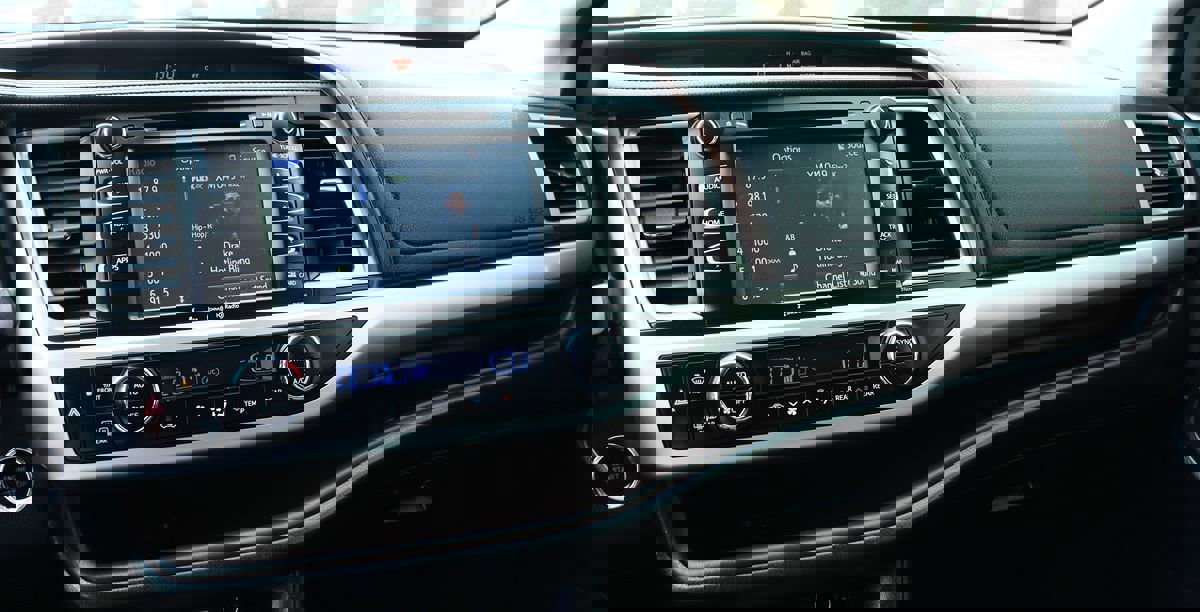 Used 2019 Toyota Highlander XLE image 44