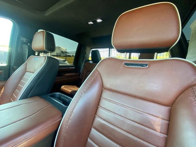 Used 2024 GMC Sierra 2500 Denali Ultimate w/ Max Trailering Package AWD/4WD image 11