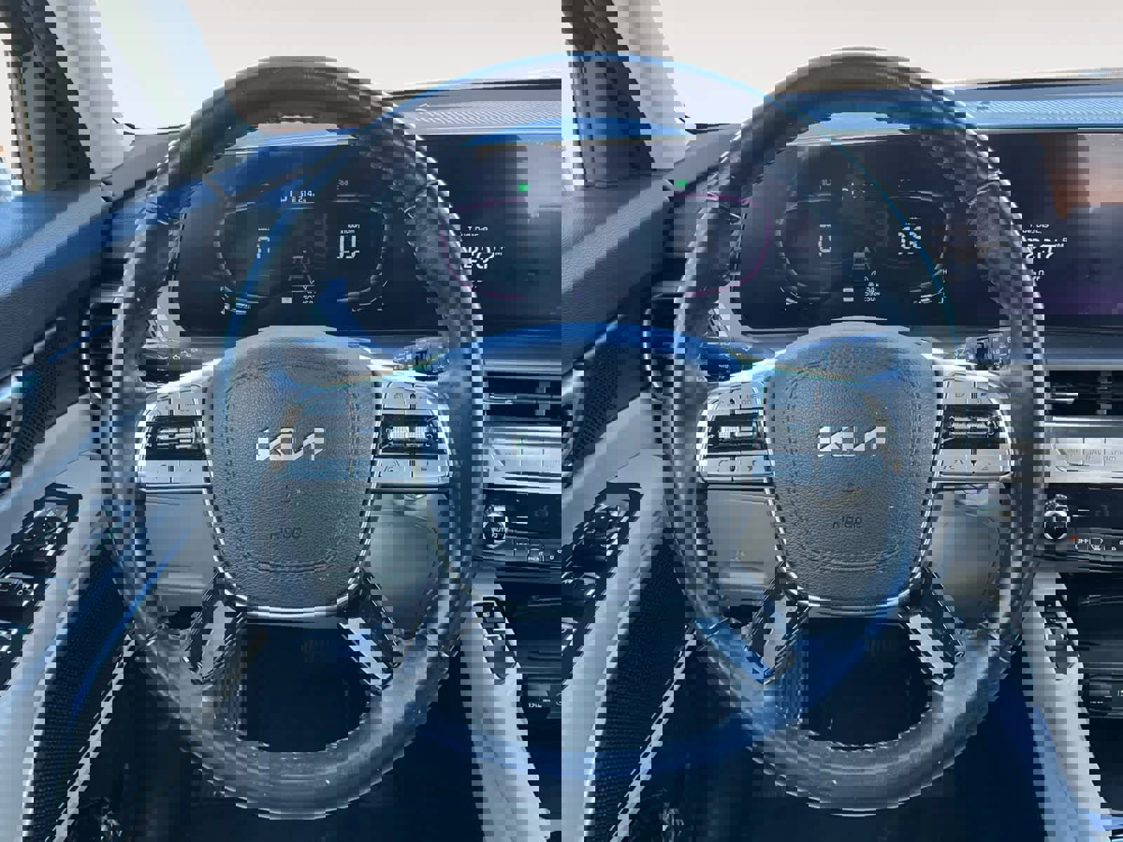 Used 2024 Kia Telluride S w/ S Sunroof Package image 12