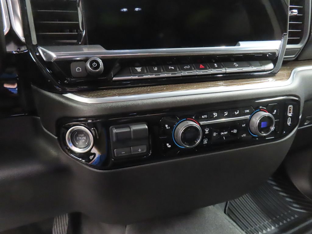 Used 2025 Chevrolet Silverado 2500 LT w/ Trail Boss Package AWD/4WD image 72
