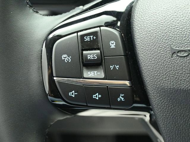 Certified 2025 Ford Escape Platinum AWD/4WD image 12