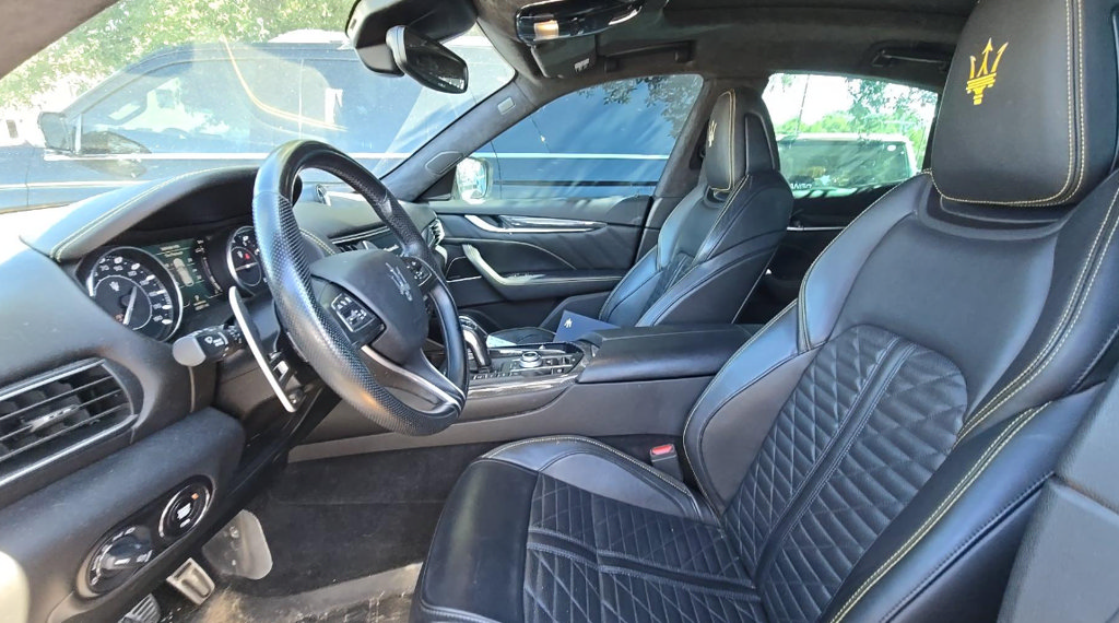 Used 2022 Maserati Levante F Tributo AWD/4WD image 8
