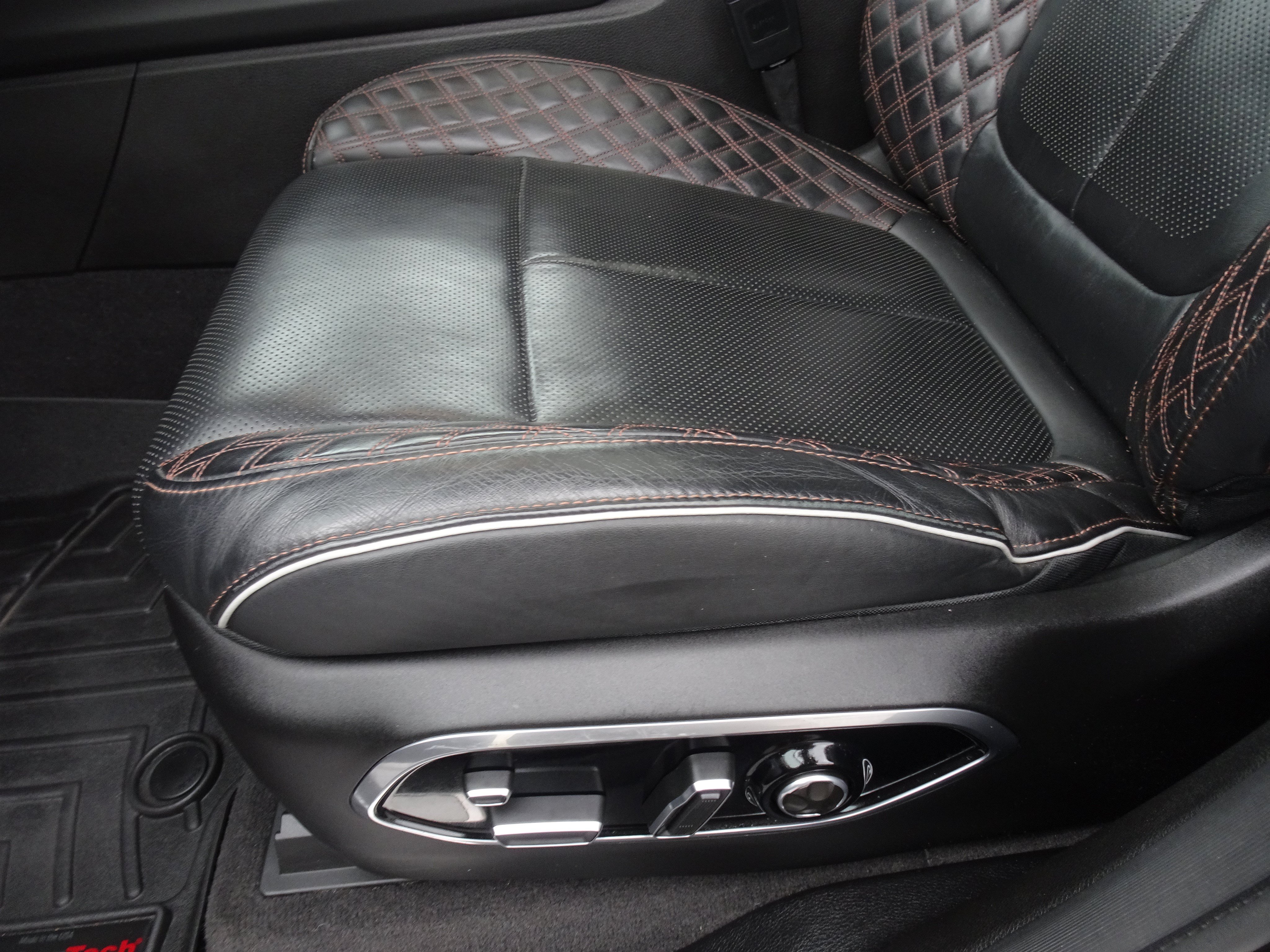 Used 2021 Jeep Grand Cherokee L Summit AWD/4WD image 14