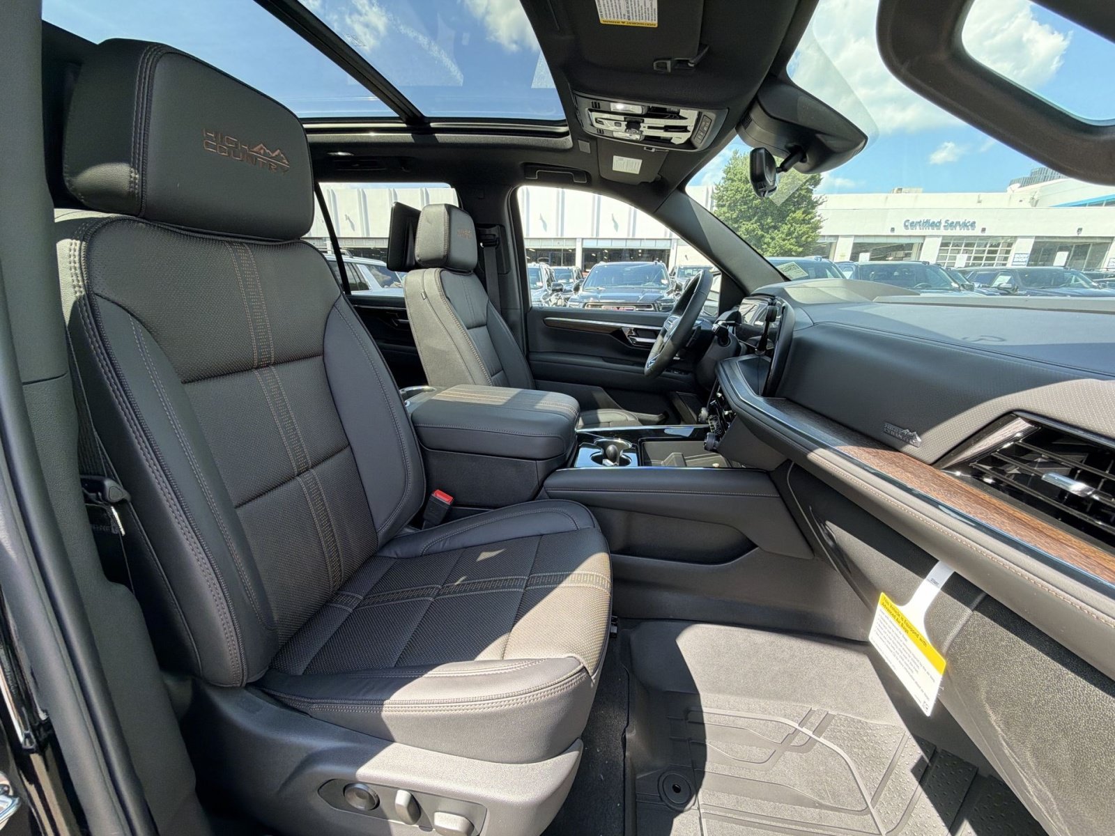 New 2026 Chevrolet Tahoe High Country AWD/4WD image 28