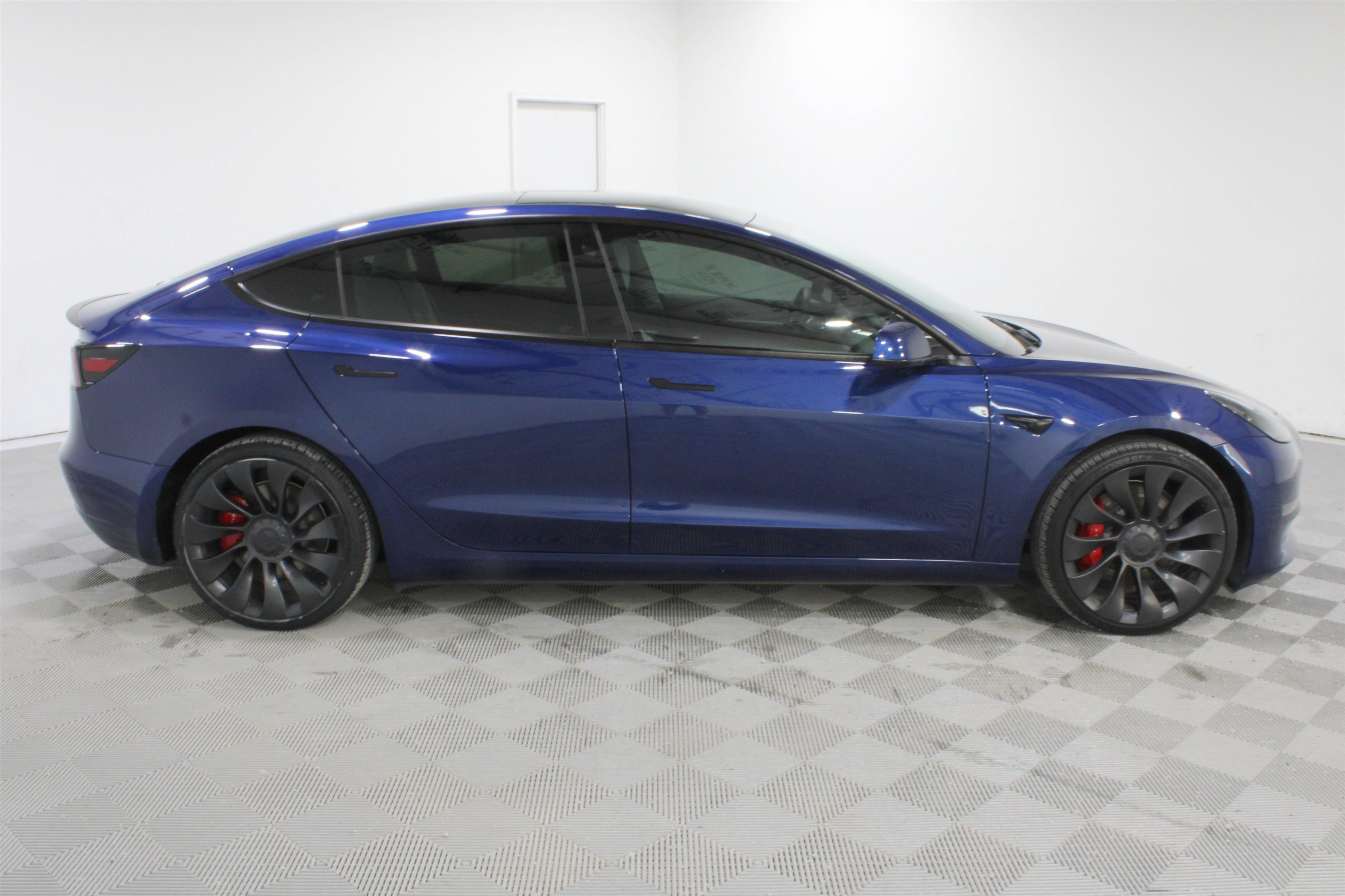 Used 2022 Tesla Model 3 Performance AWD/4WD image 21