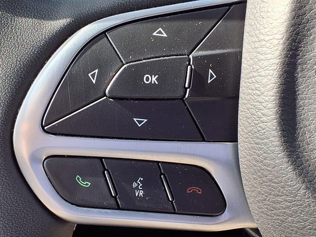 Used 2024 Chrysler Voyager LX FWD image 24