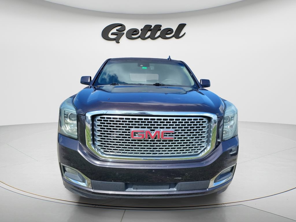 Used 2016 GMC Yukon Denali image 2