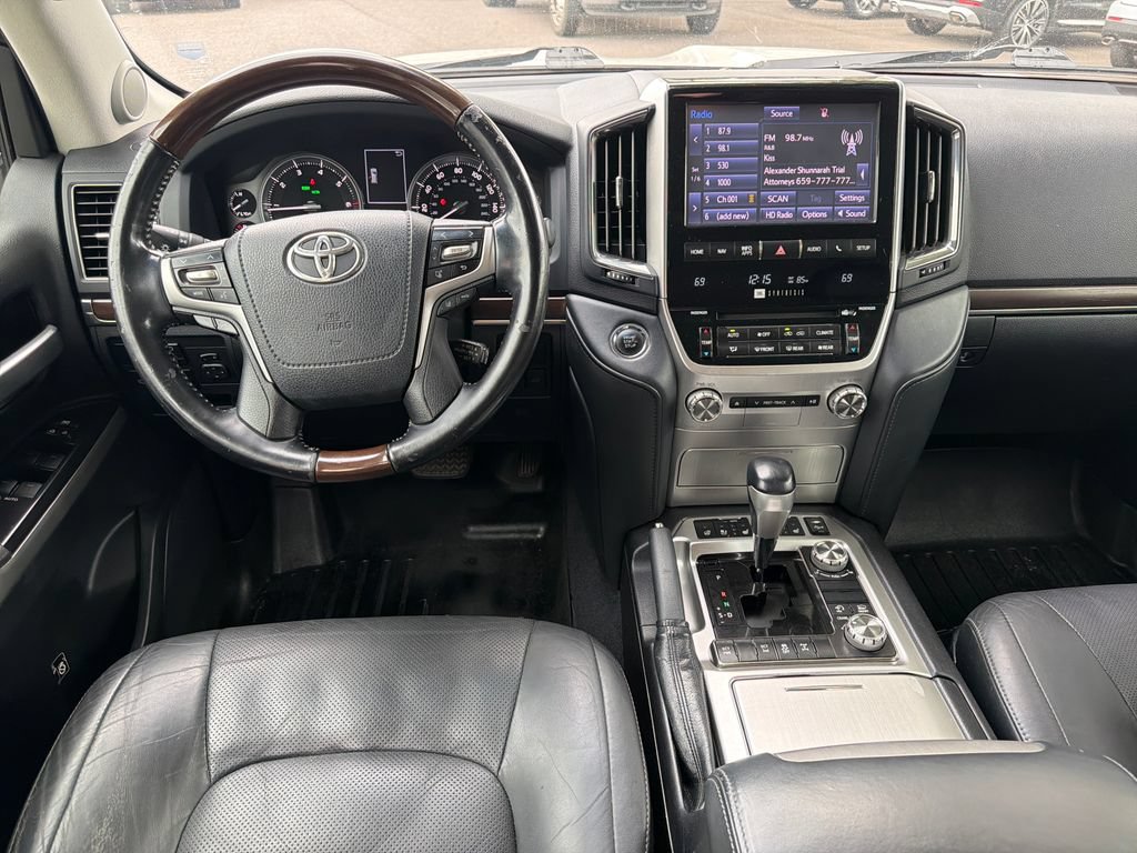 Used 2018 Toyota Land Cruiser AWD/4WD image 2
