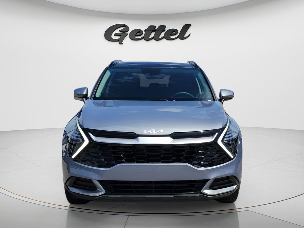Used 2025 Kia Sportage EX w/ Premium Package image 2
