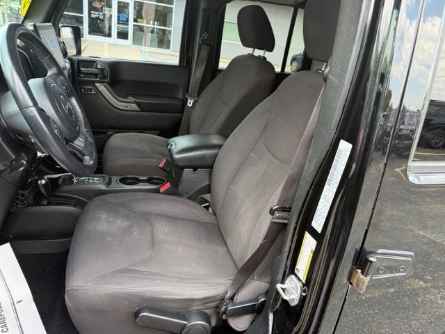 Used 2017 Jeep Wrangler Unlimited Sport w/ Quick Order Package 24S AWD/4WD image 14