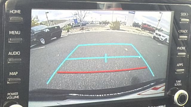 Used 2022 Toyota Corolla LE image 16