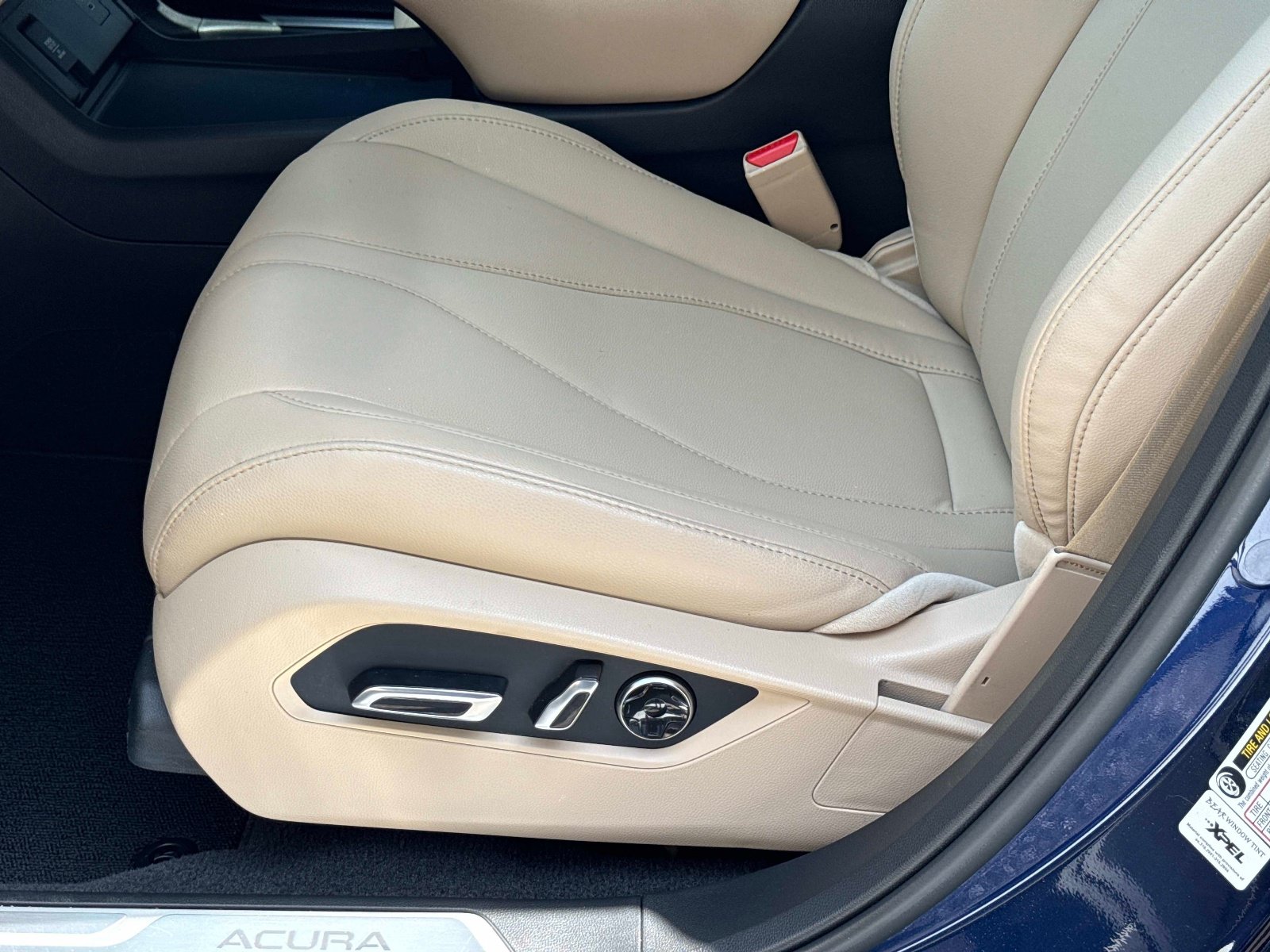 Used 2024 Acura RDX SH-AWD image 21