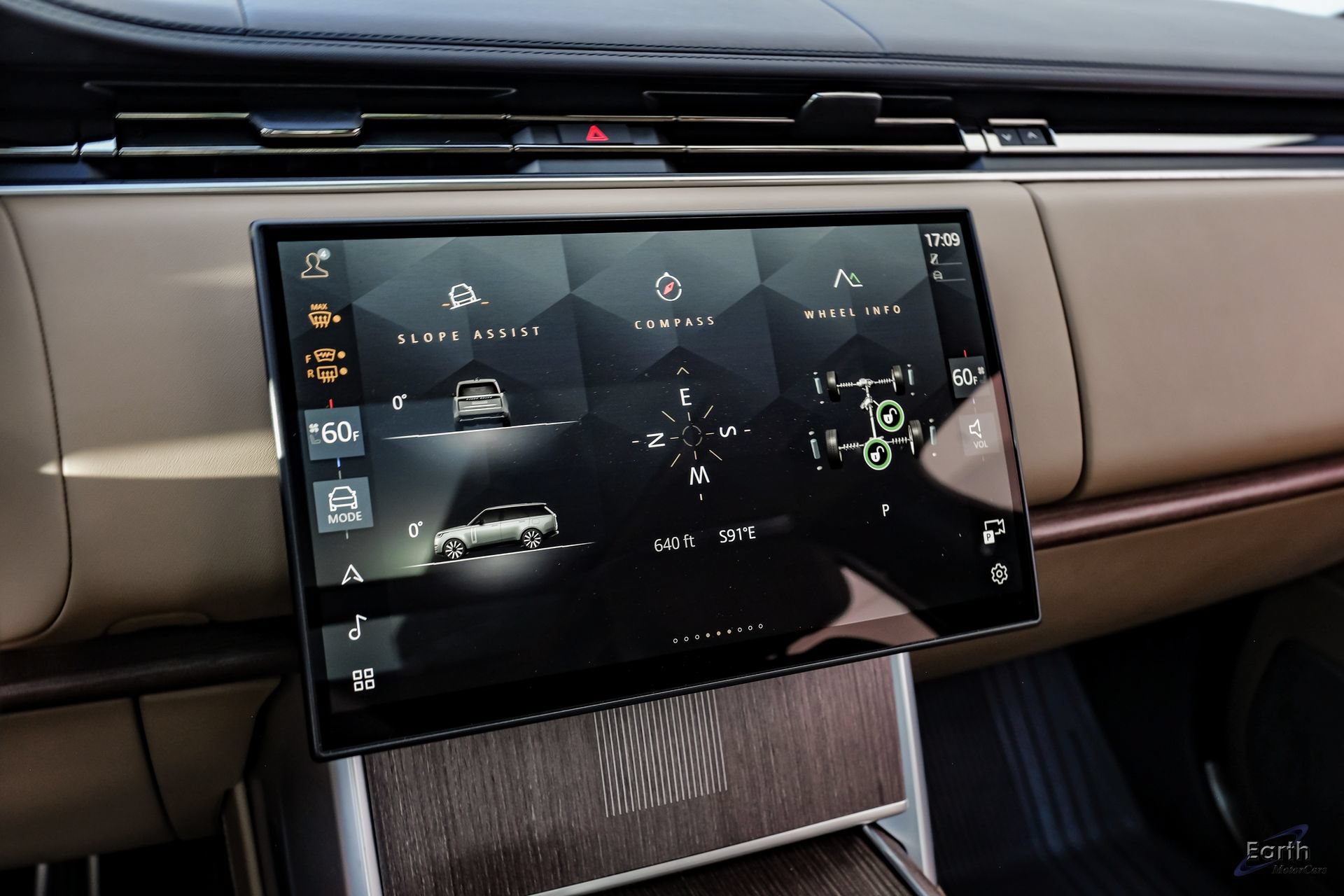 Used 2025 Land Rover Range Rover Autobiography AWD/4WD image 58