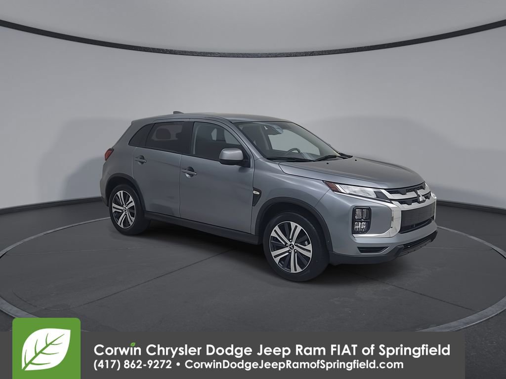 Used 2025 Mitsubishi Outlander Sport ES image 3