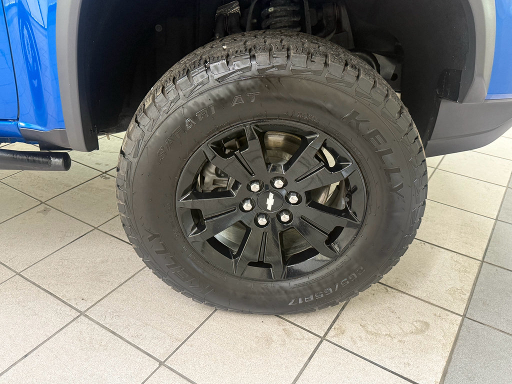 Used 2021 Chevrolet Colorado ZR2 w/ ZR2 Dusk Special Edition AWD/4WD image 16