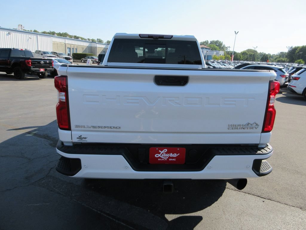 Certified 2024 Chevrolet Silverado 2500 High Country w/ High Country Premium Package AWD/4WD image 7