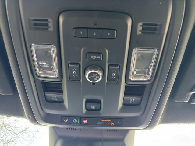 Used 2023 Cadillac Escalade Premium Luxury image 26