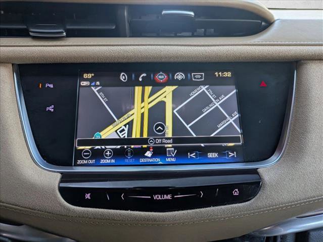 Used 2018 Cadillac XT5 Platinum w/ Driver Assist Package image 13