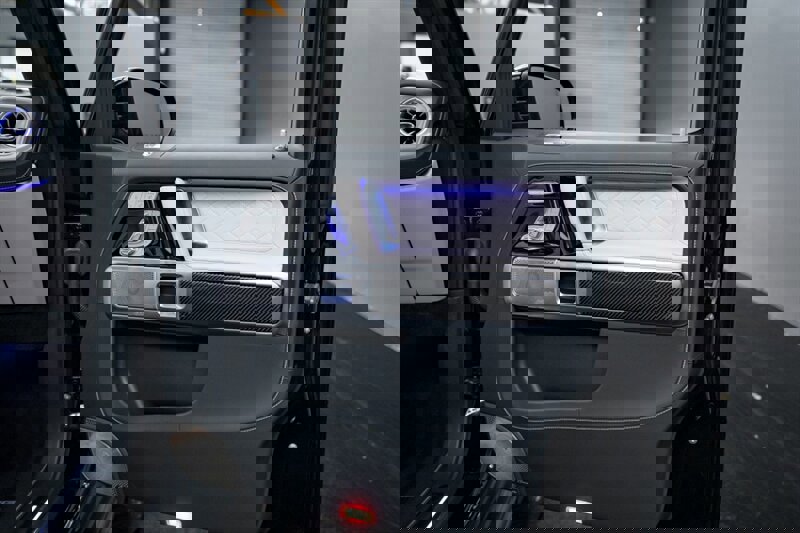 Used 2025 Mercedes-Benz G 63 AMG AMG G 63 image 28