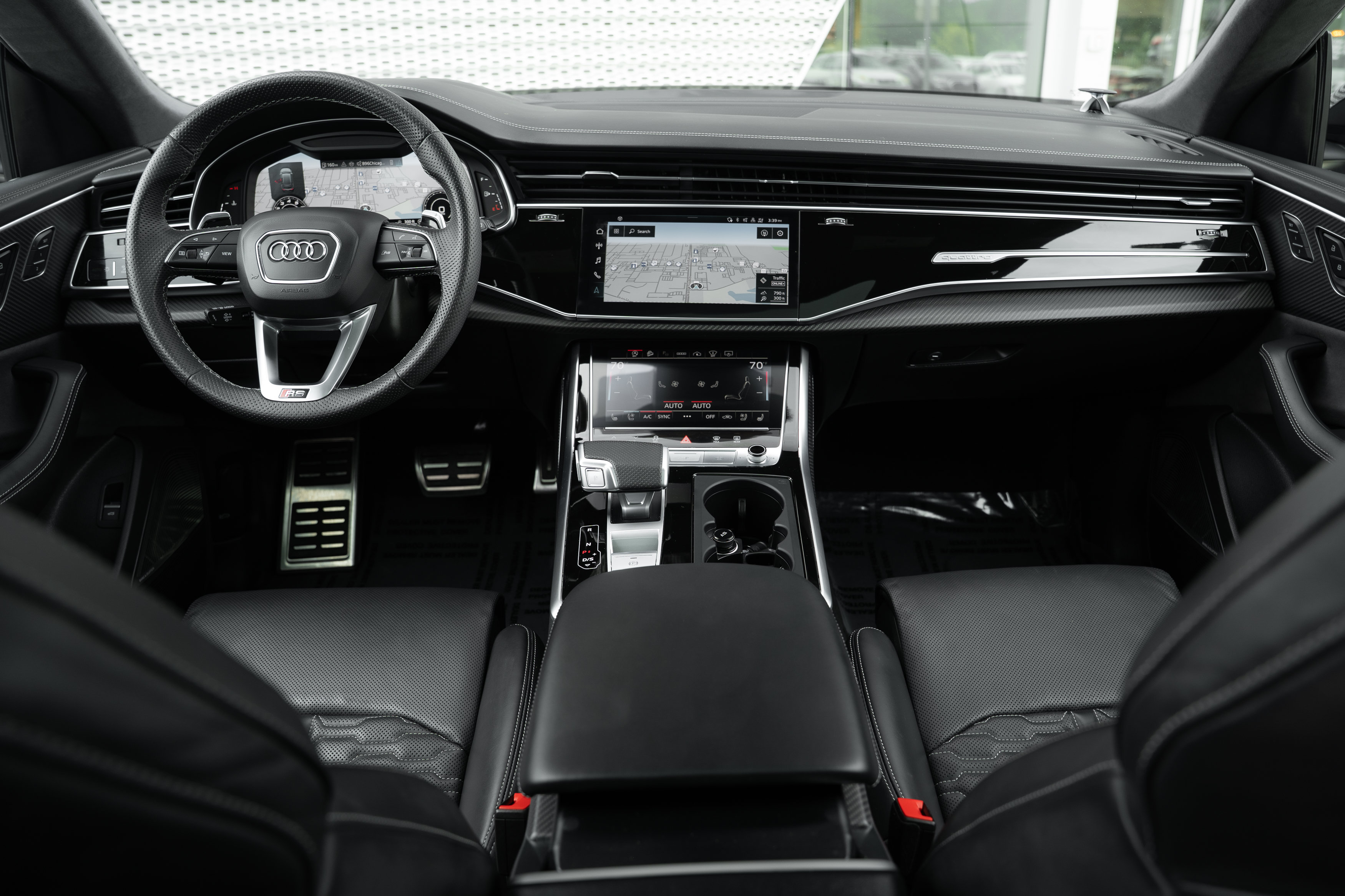 Certified 2024 Audi RS Q8 w/ Black Optic Package AWD/4WD image 8