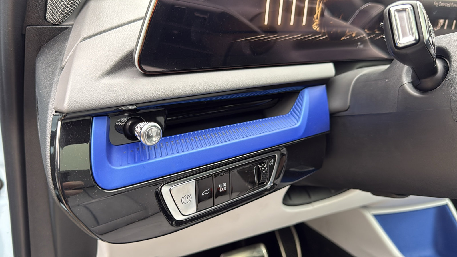 New 2026 Cadillac Optiq Sport 2 image 12