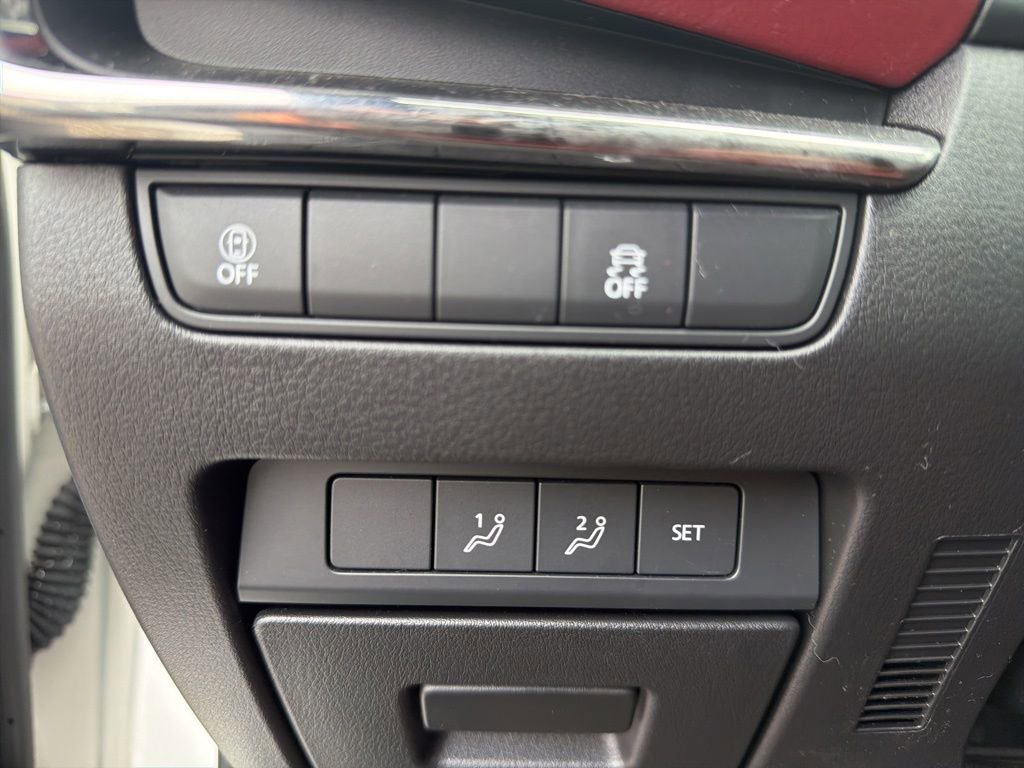 Used 2023 MAZDA MAZDA3 s FWD image 22