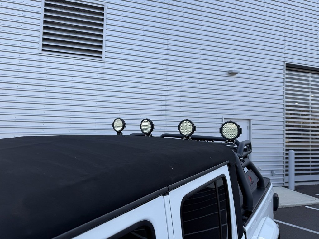 Used 2023 Jeep Gladiator Overland image 15