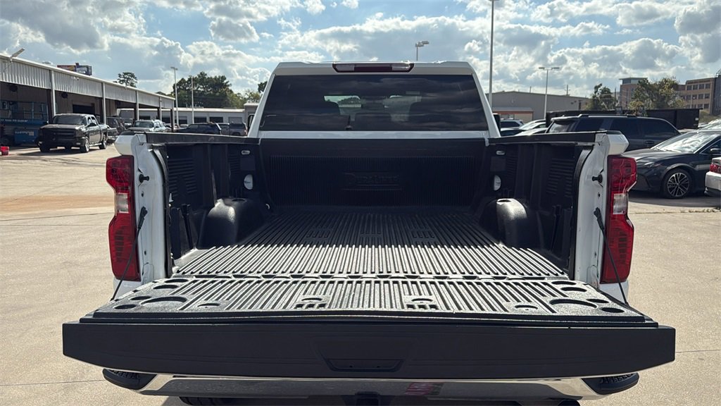 Used 2024 Chevrolet Silverado 2500 LT image 26