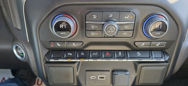 Used 2022 Chevrolet Silverado 1500 RST image 22