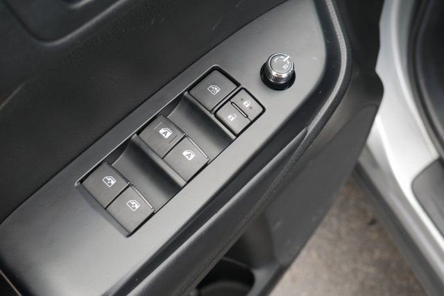 Used 2018 Toyota Highlander Plus image 13