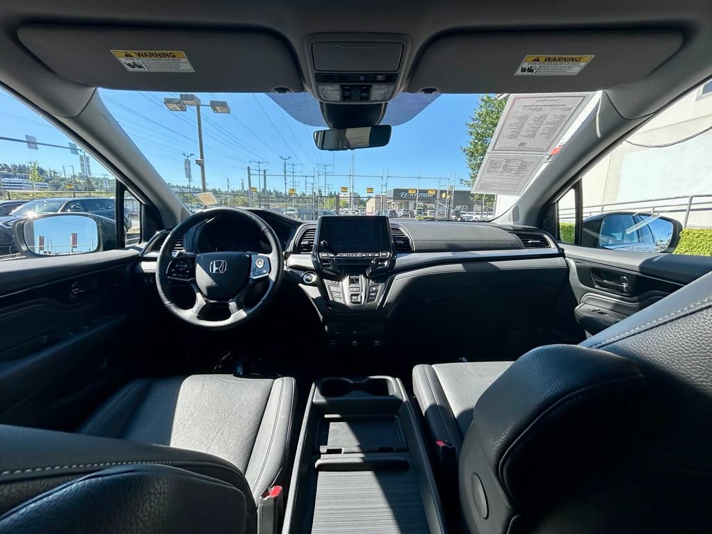 Used 2023 Honda Odyssey Touring image 20