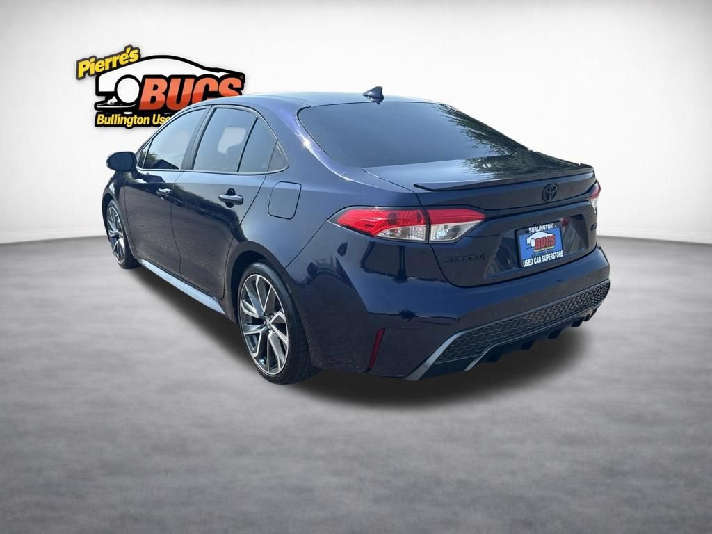 Used 2021 Toyota Corolla SE FWD image 3