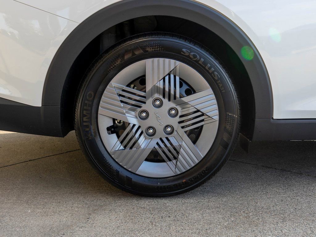 New 2025 Kia K4 FWD image 27