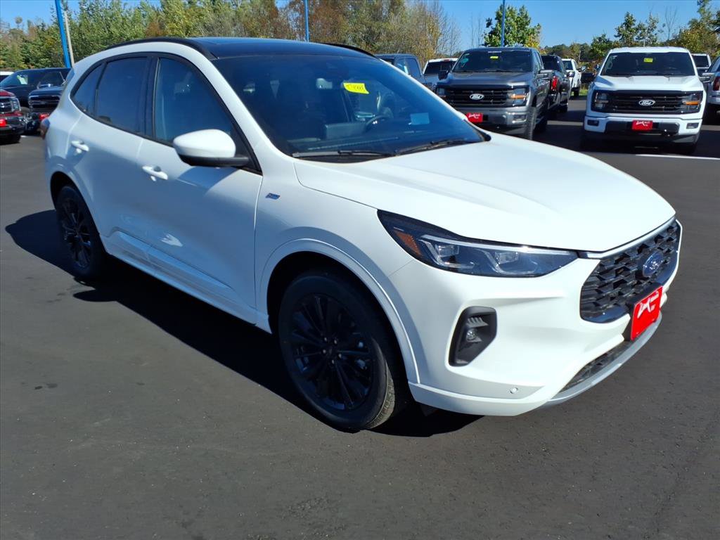 New 2026 Ford Escape ST-Line Elite image 4