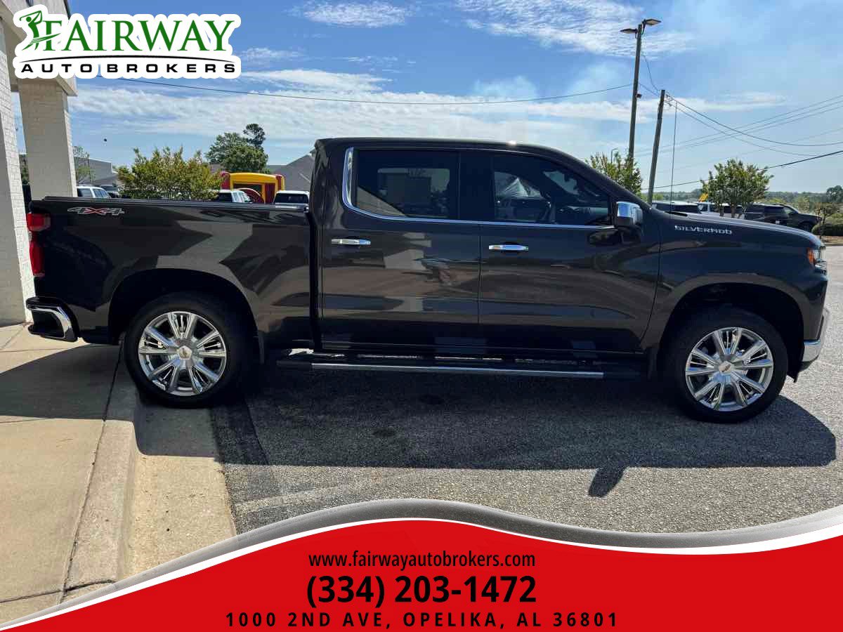 Used 2021 Chevrolet Silverado 1500 LTZ w/ LTZ Convenience Package II AWD/4WD image 41