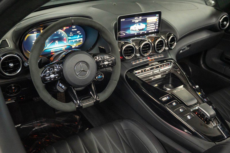 Used 2020 Mercedes-Benz AMG GT R image 20