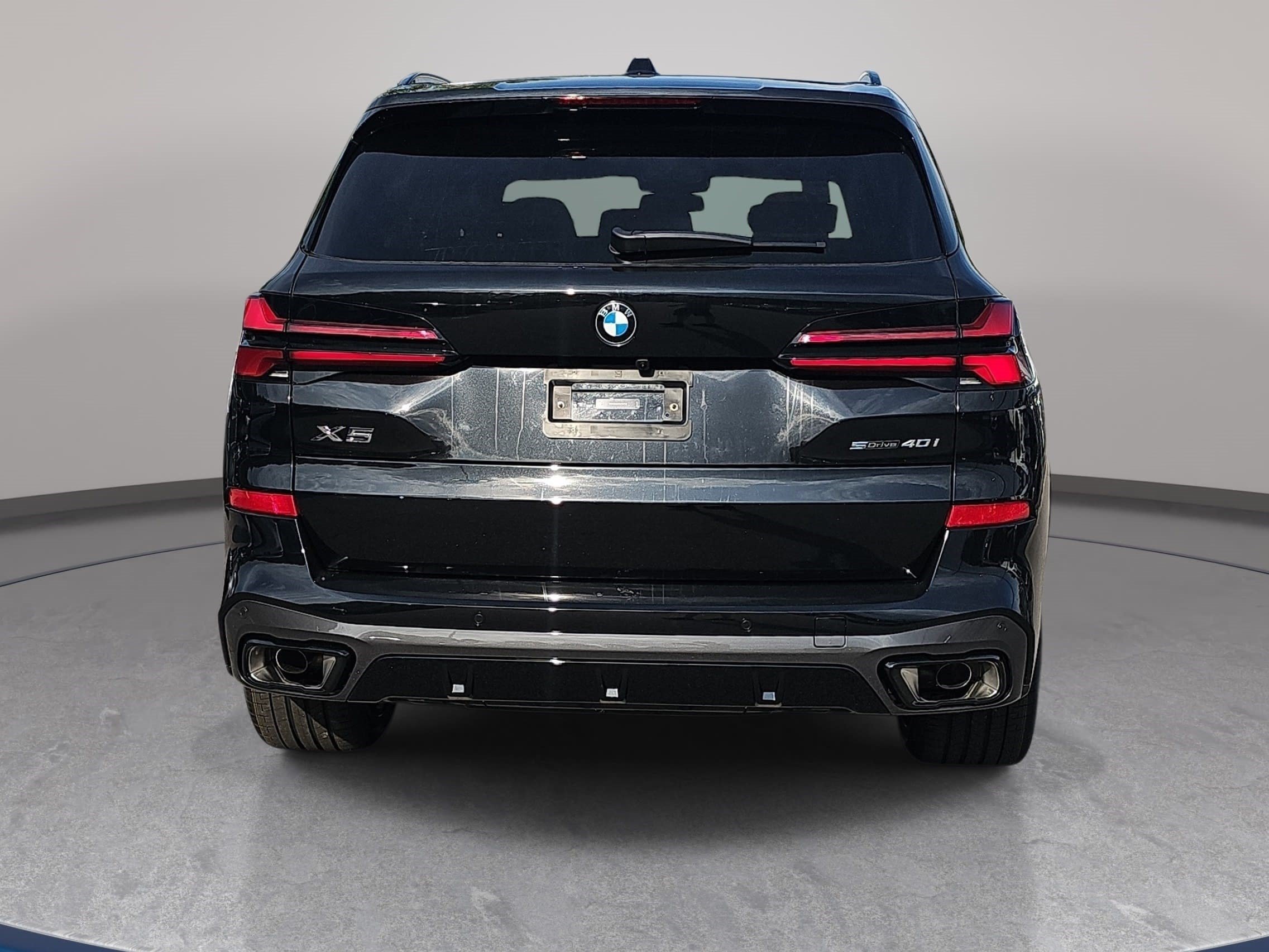 Certified 2026 BMW X5 sDrive40i w/ M Sport Package RWD image 6
