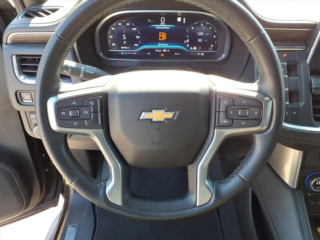 Used 2023 Chevrolet Suburban LT image 20