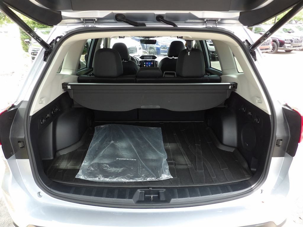Used 2024 Subaru Forester Limited AWD/4WD image 28