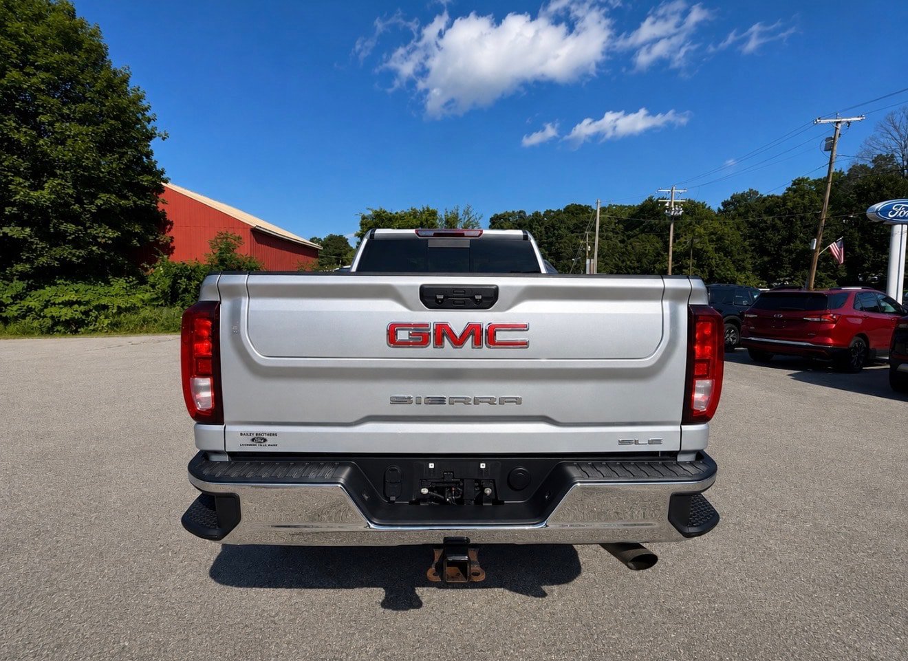 Used 2023 GMC Sierra 2500 SLE w/ SLE Value Package; AWD/4WD image 9