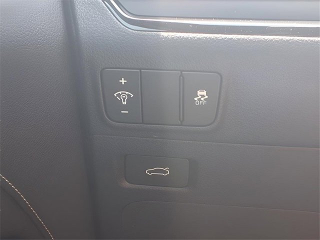 New 2025 Kia K5 GT-Line w/ GT-Line Premium Package image 17