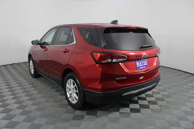 Used 2024 Chevrolet Equinox LT w/ LPO, Floor Liner Package image 23