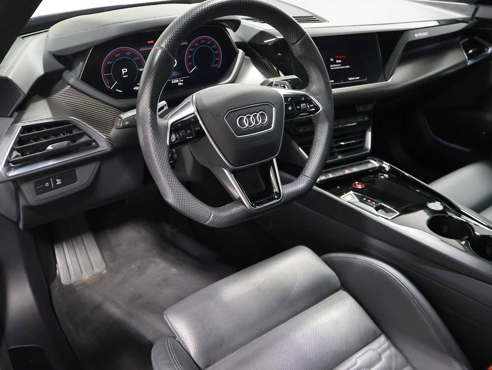 Used 2023 Audi e-tron GT Premium Plus w/ Performance Package AWD/4WD image 4