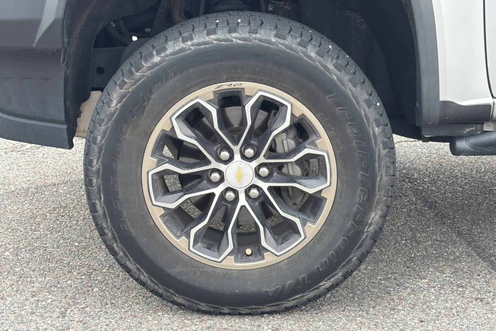 Used 2018 Chevrolet Colorado ZR2 image 25