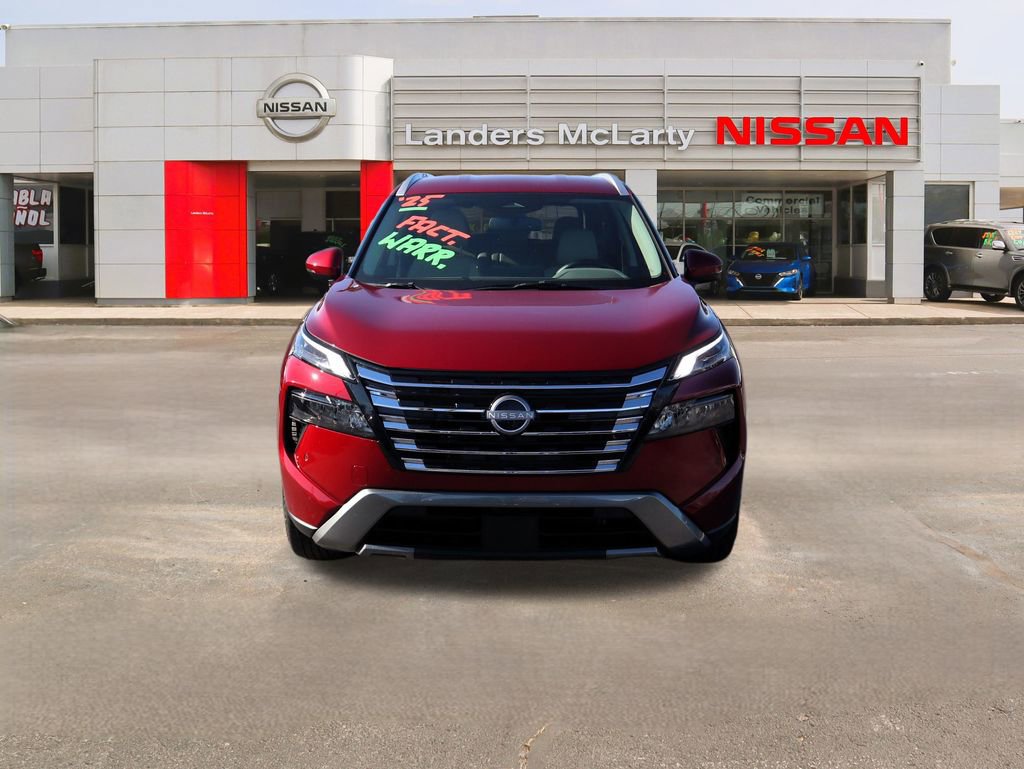Used 2025 Nissan Rogue SL image 5