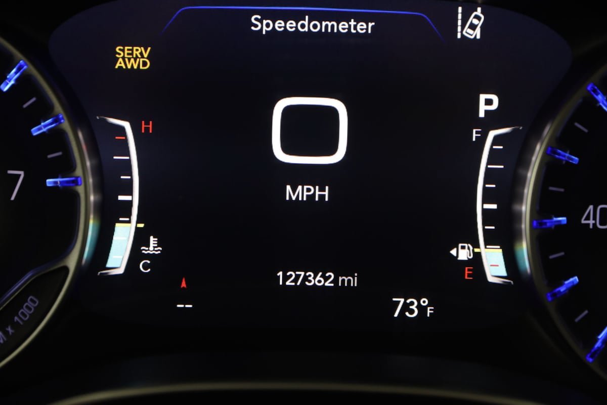 Used 2021 Chrysler Pacifica Limited AWD/4WD image 41