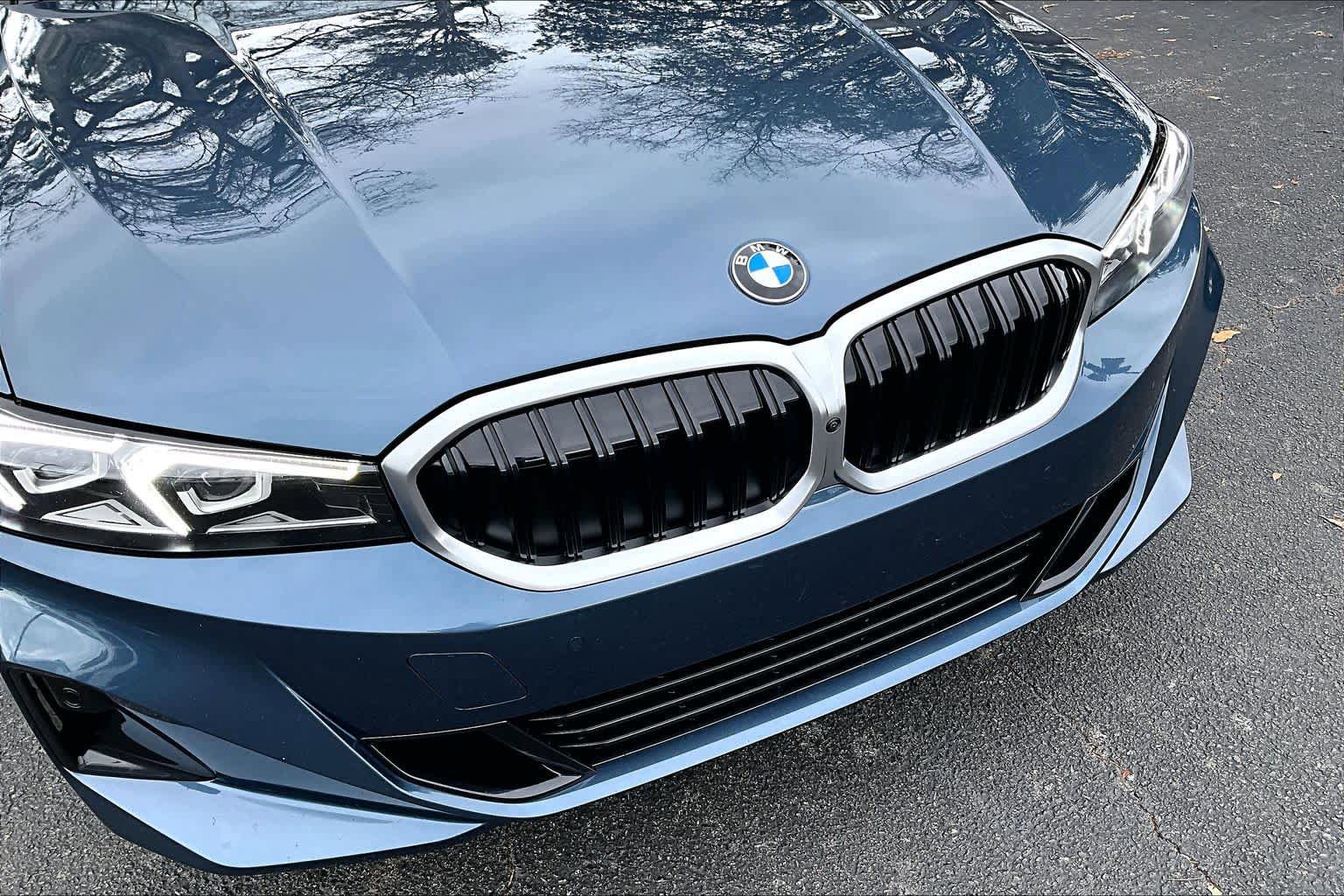 Certified 2025 BMW 330i Sedan image 29